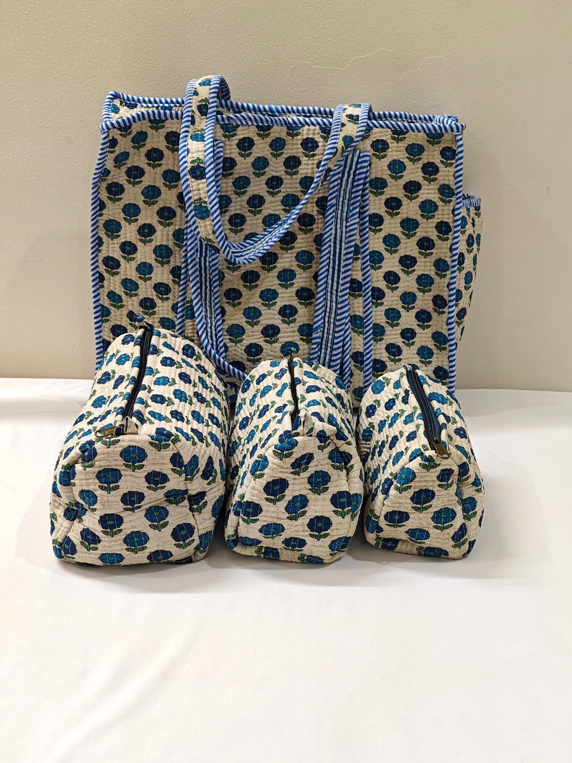 il_fullxfull.7590113134_kkd0.jpg Jaipur Hand Block Print Cotton Quilted Tote Bag Set: Cotton Travel Organizer Set of 3 Toiletry Bag Block Print Travel Accessory Holiday - Image 1