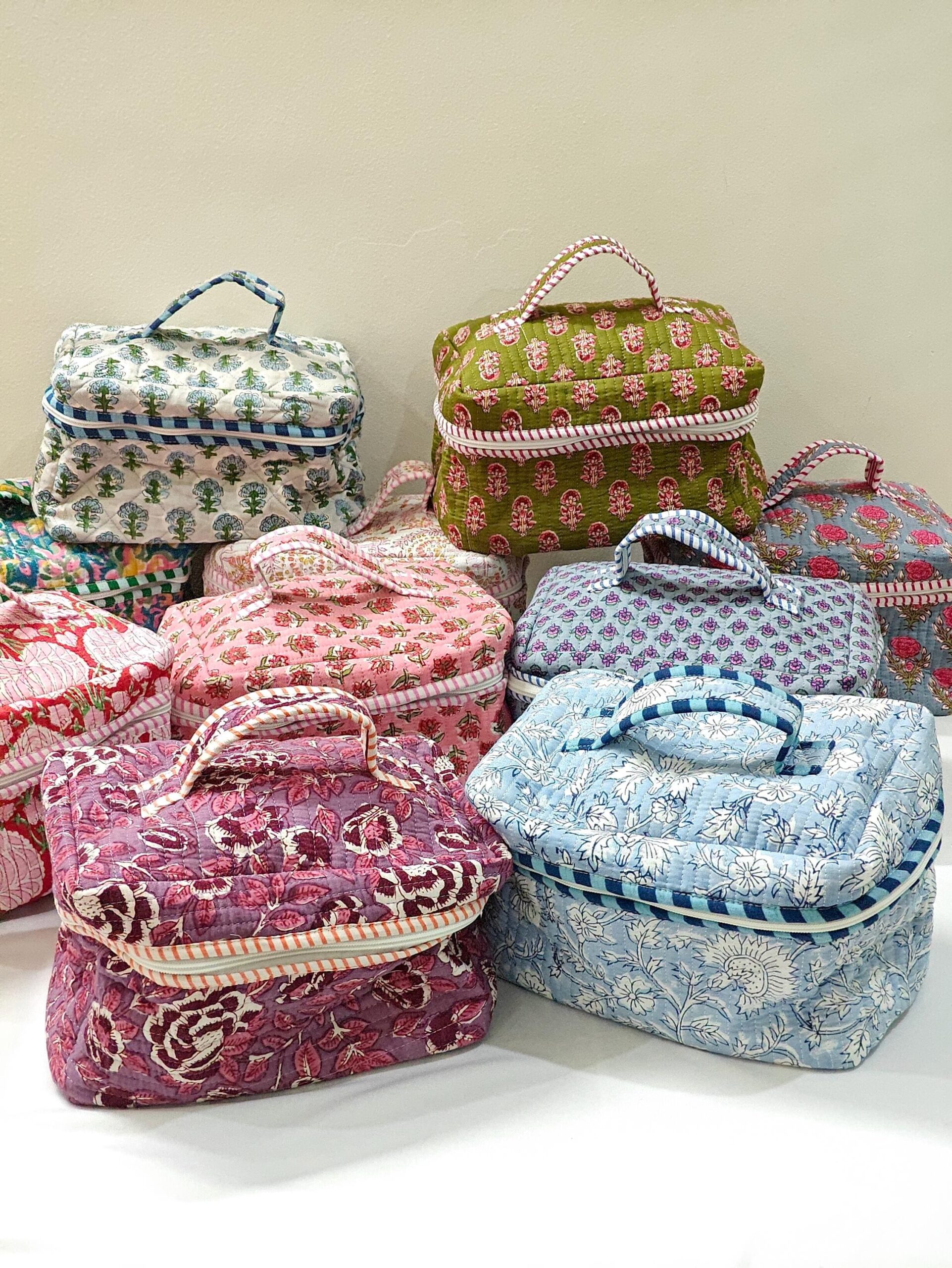 il_fullxfull.7715067862_sdsa.jpg Quilted Cotton Train Case, Hand Block Print Toiletry Bag, Boho Makeup Toiletry Bag, Travel Cosmetic Pouch, Bridesmaid Gift Floral Vanity Bag - Image 1